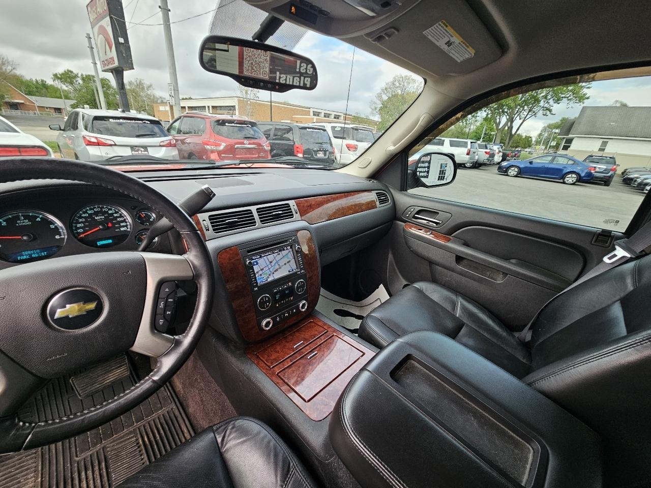 Chevrolet Avalanche LTZ 4WD 2011