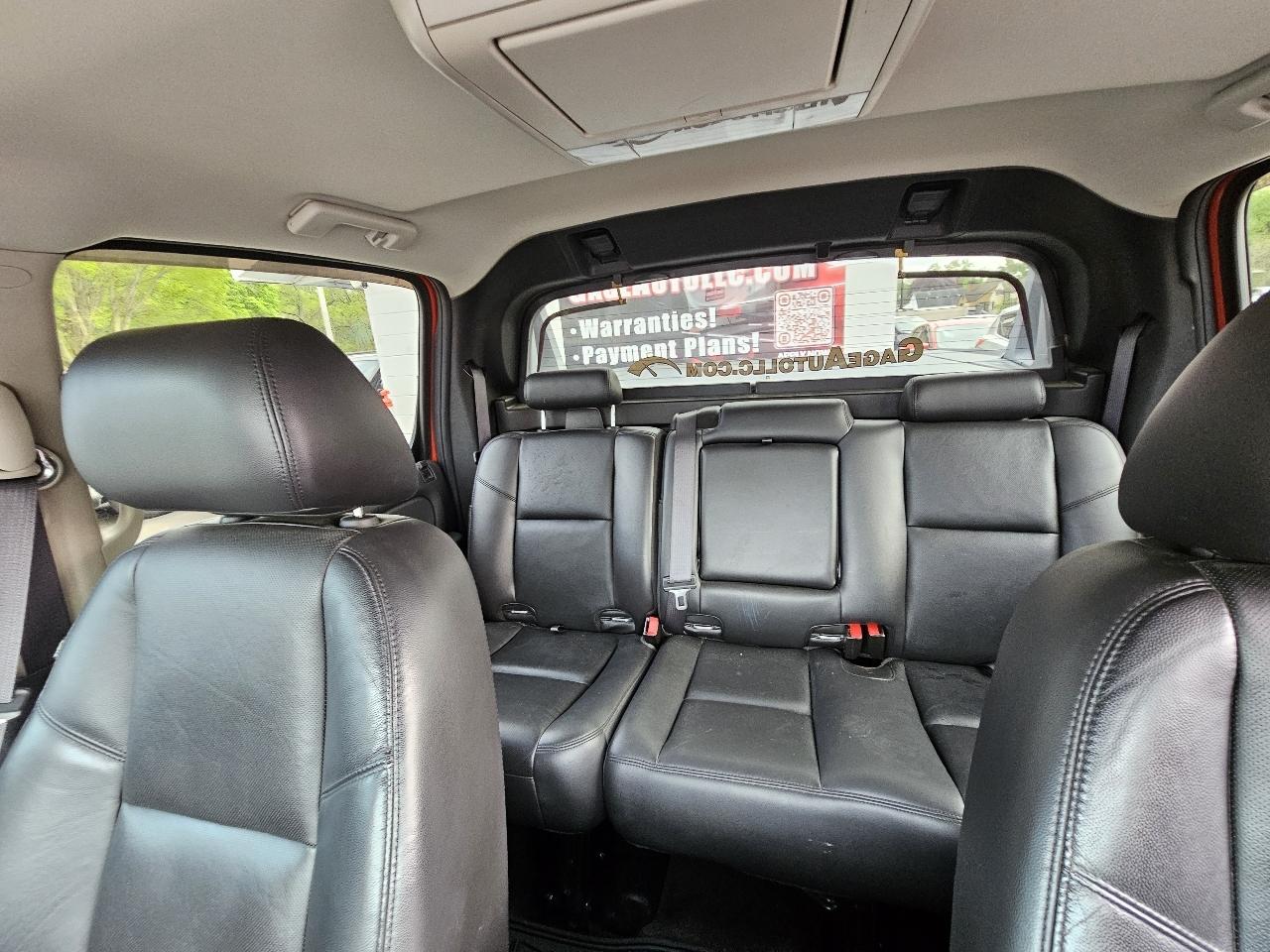 Chevrolet Avalanche LTZ 4WD 2011