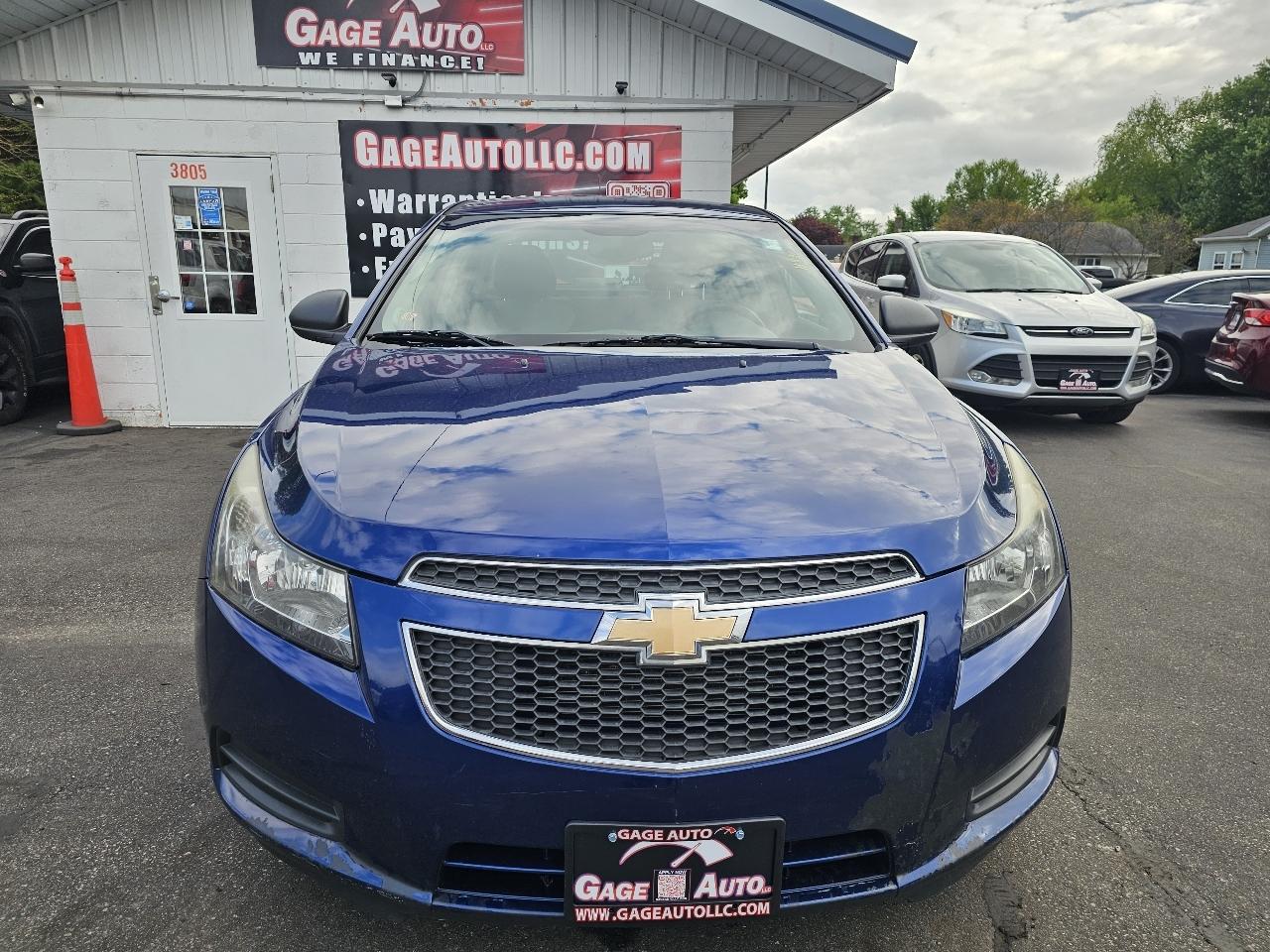Chevrolet Cruze LS Auto 2013