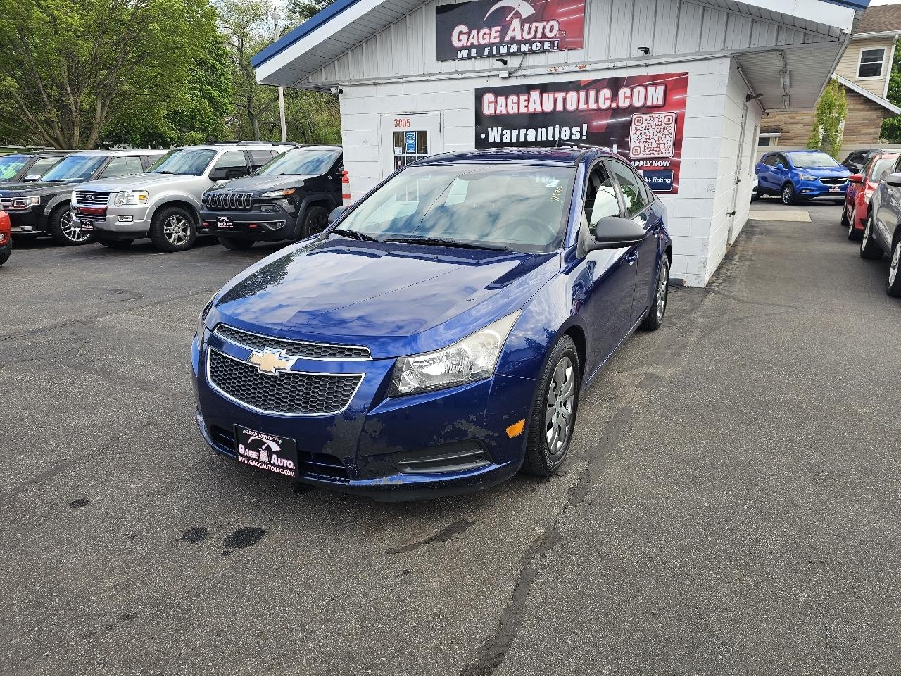 Chevrolet Cruze LS Auto 2013