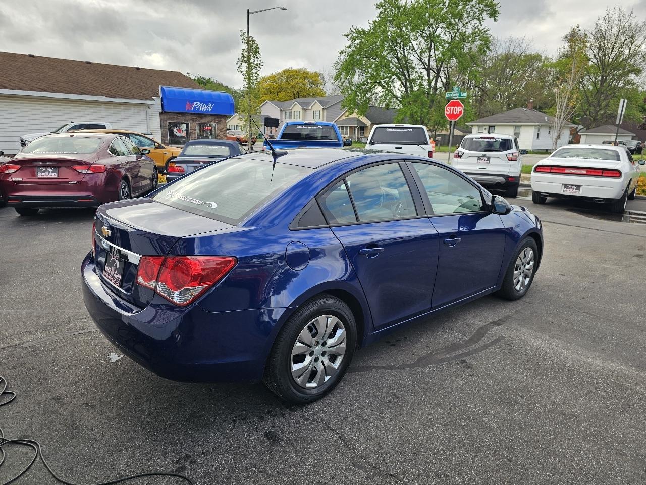 Chevrolet Cruze LS Auto 2013