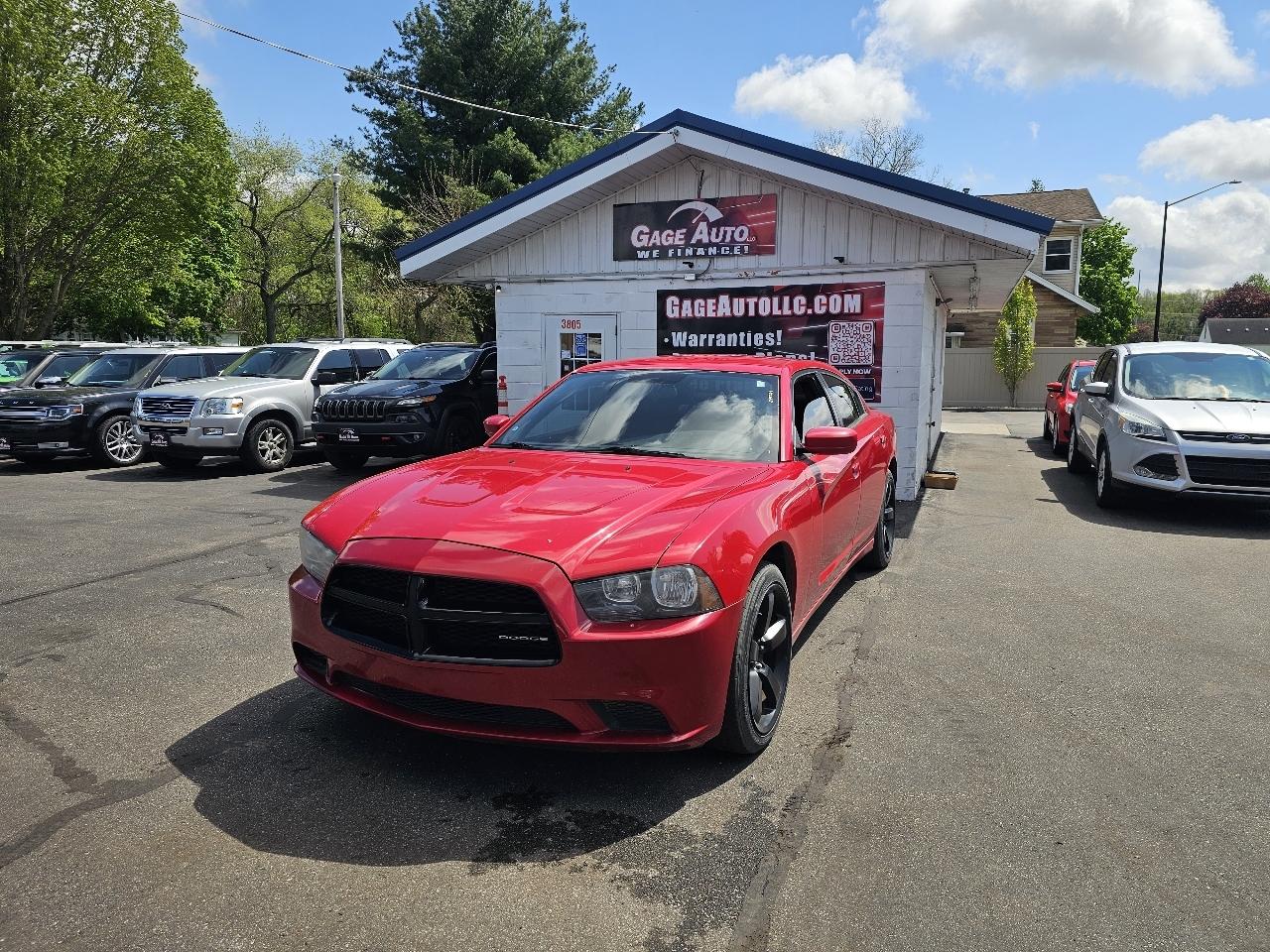 Dodge Charger SE 2011