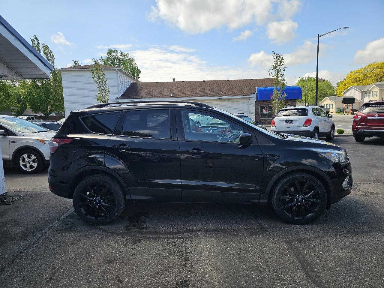 Ford Escape SE FWD 2017