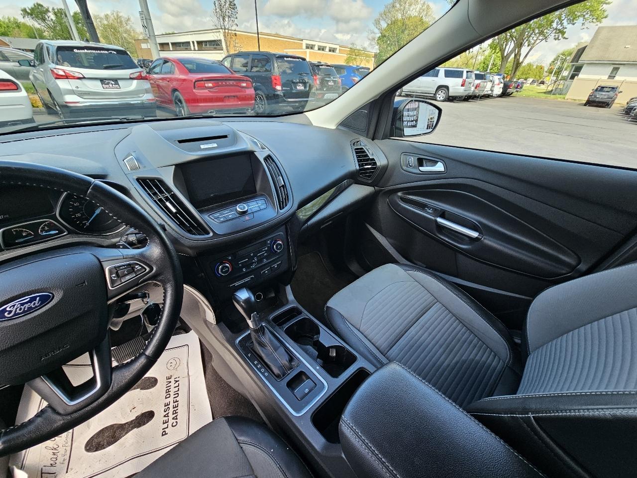 Ford Escape SE FWD 2017