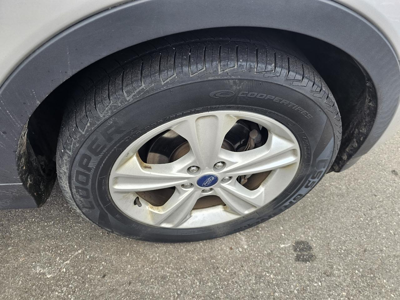 Ford Escape SE FWD 2014