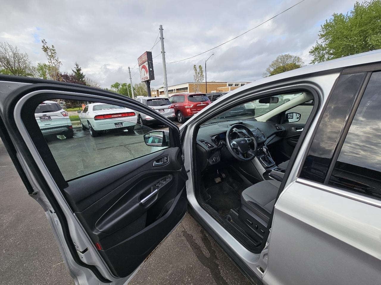 Ford Escape SE FWD 2014