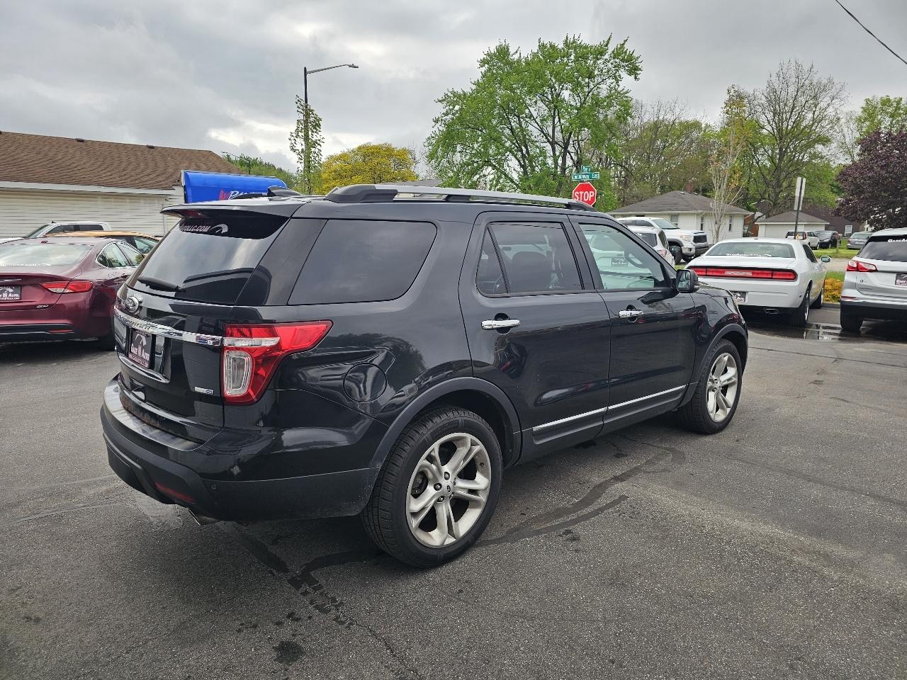 Ford Explorer Limited 4WD 2013