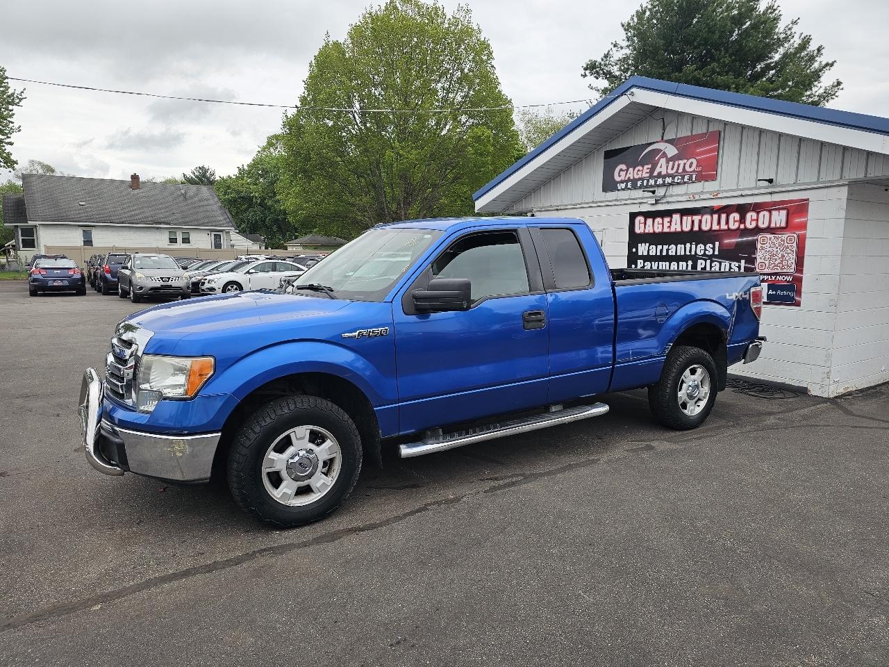 Ford F-150 XL SuperCab 8-ft. Bed 4WD 2012