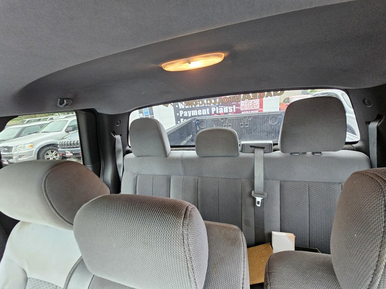 Ford F-150 XL SuperCab 8-ft. Bed 4WD 2012