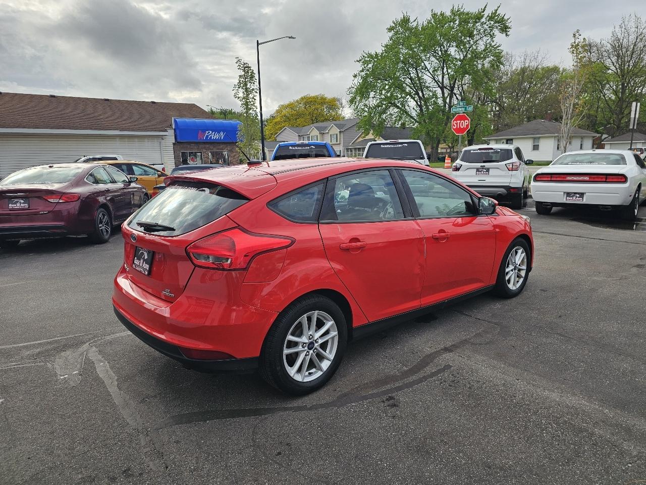Ford Focus SE Hatch 2015
