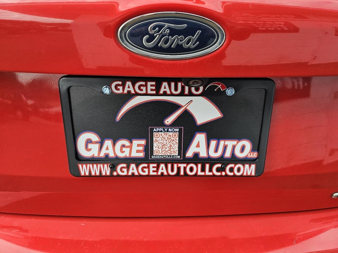 Ford Focus SE Hatch 2015
