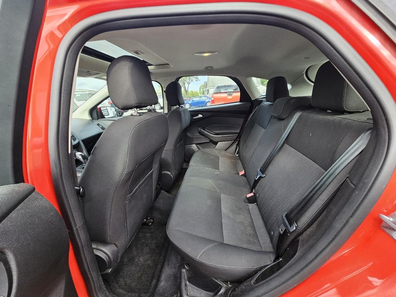 Ford Focus SE Hatch 2015