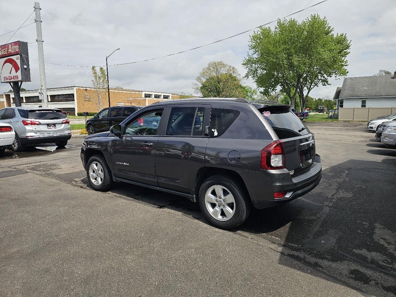 Jeep Compass Sport FWD 2014