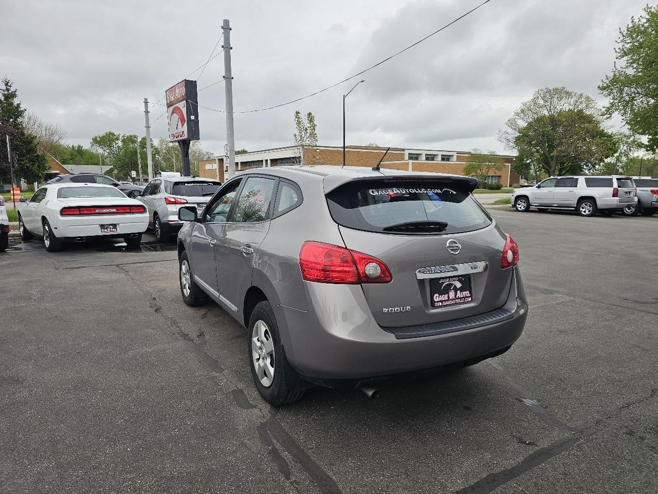 Nissan Rogue S AWD 2013