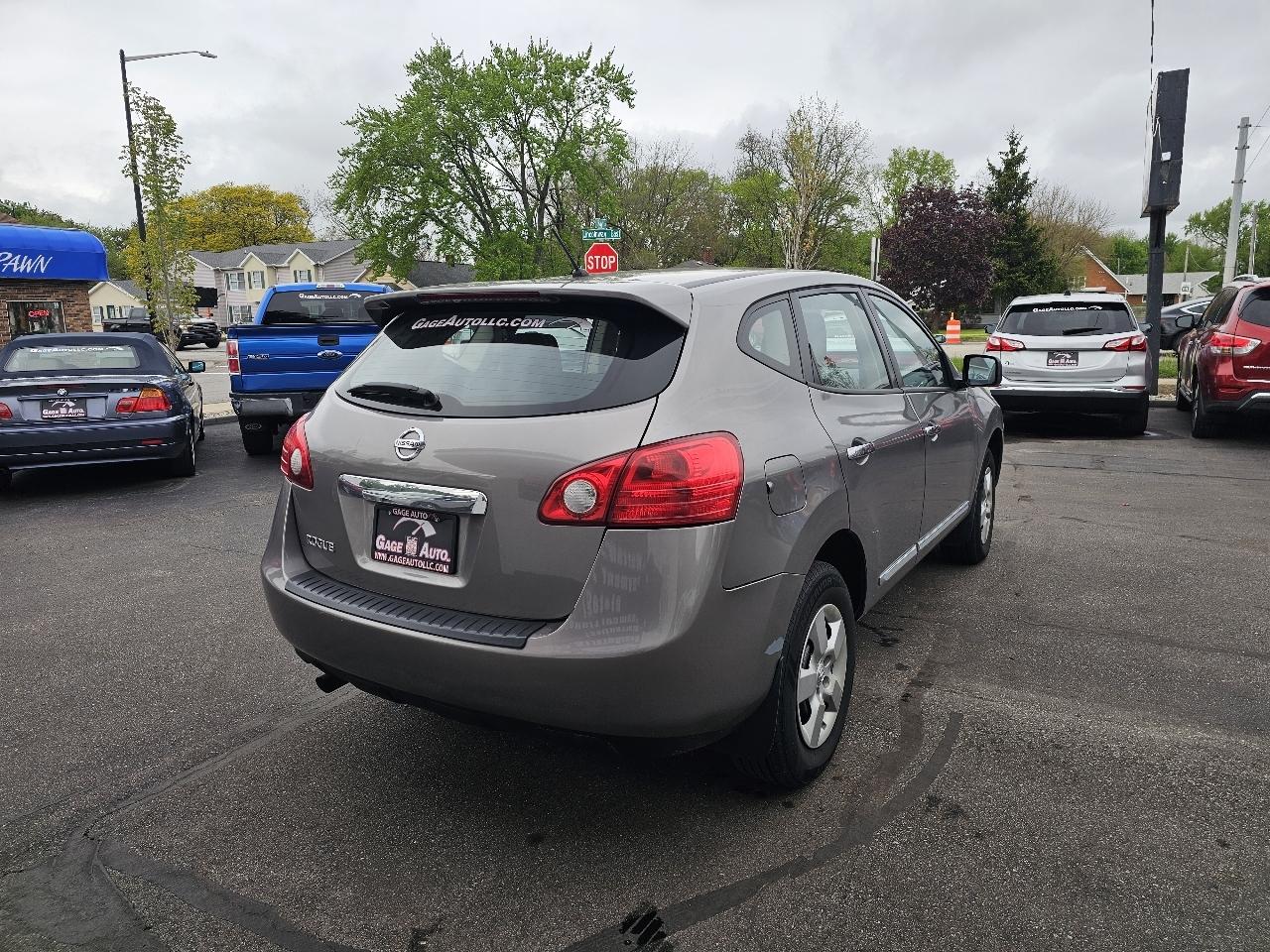 Nissan Rogue S AWD 2013