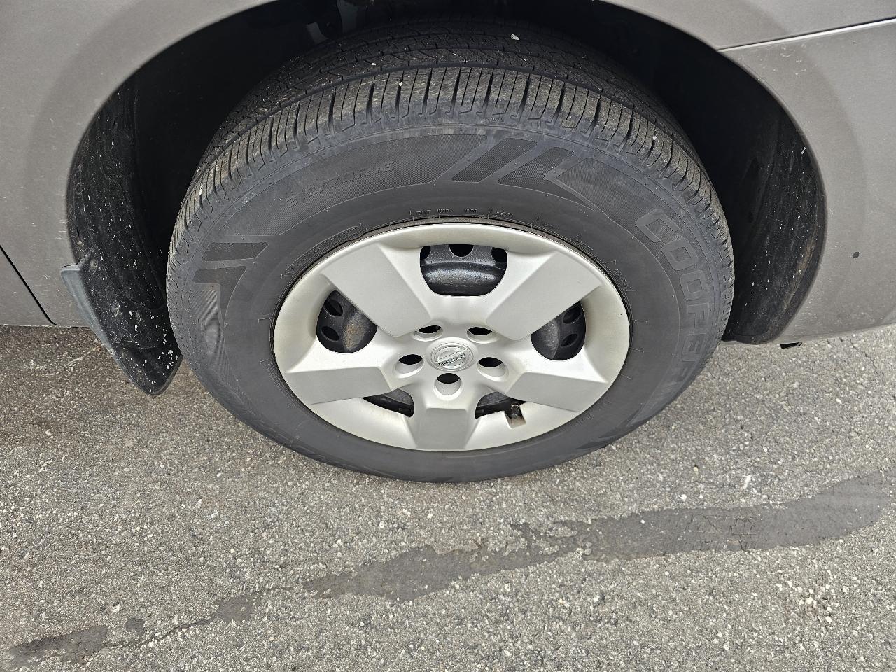 Nissan Rogue S AWD 2013
