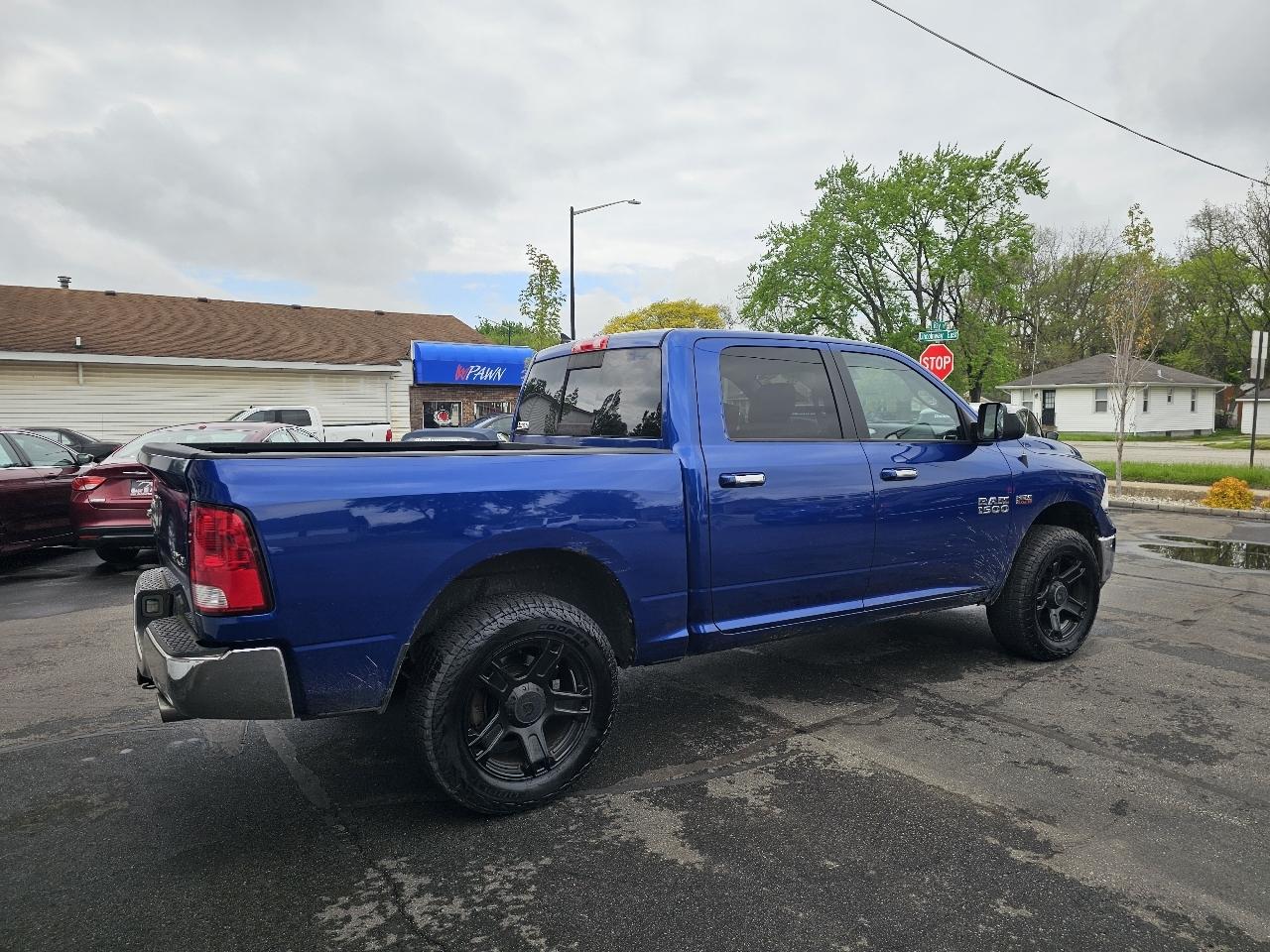 RAM 1500 SLT Crew Cab SWB 4WD 2014