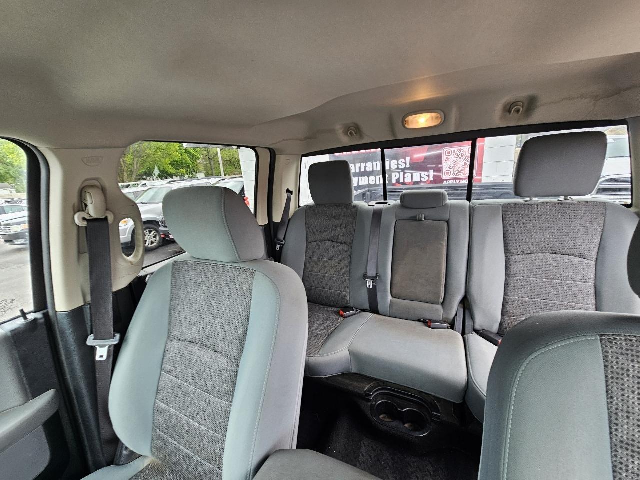 RAM 1500 SLT Crew Cab SWB 4WD 2014