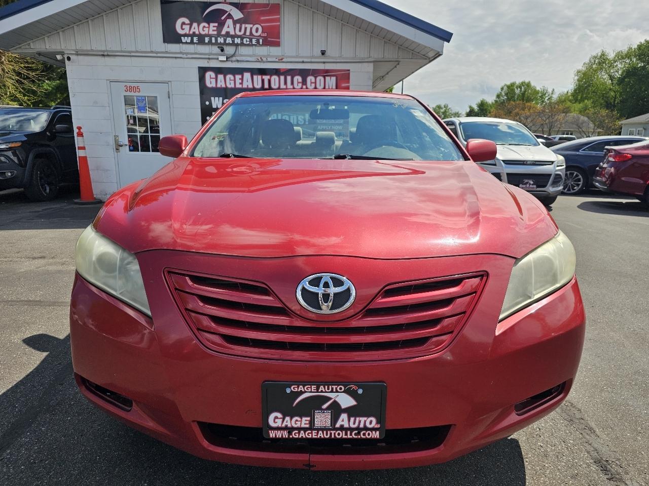 Toyota Camry SE 5-Spd AT 2009