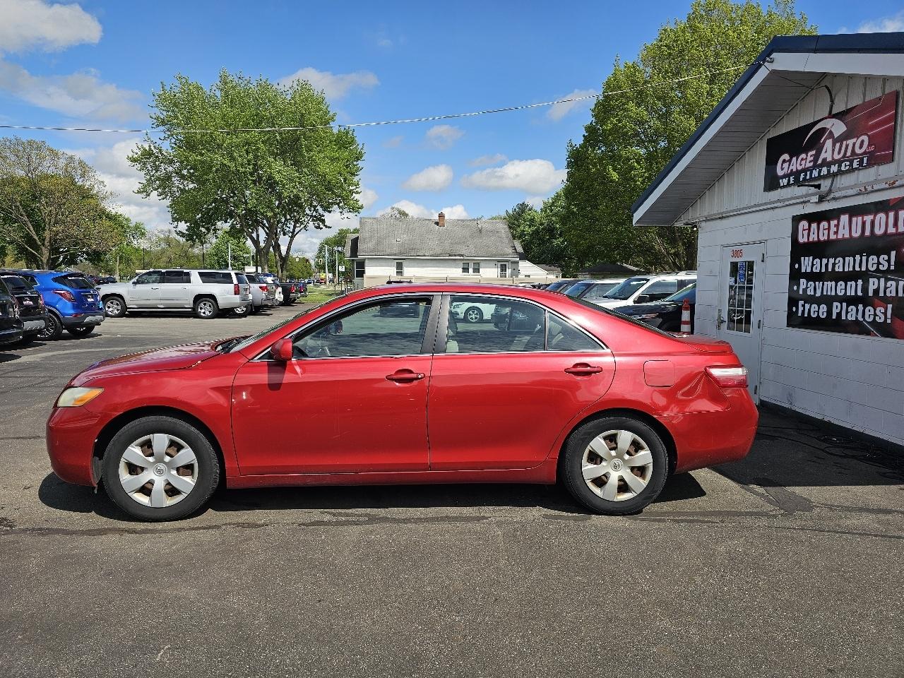 Toyota Camry SE 5-Spd AT 2009