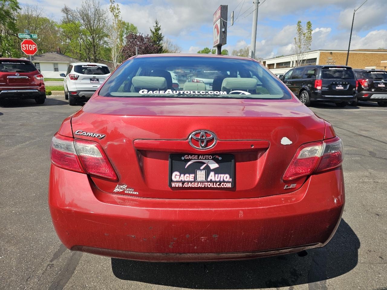 Toyota Camry SE 5-Spd AT 2009