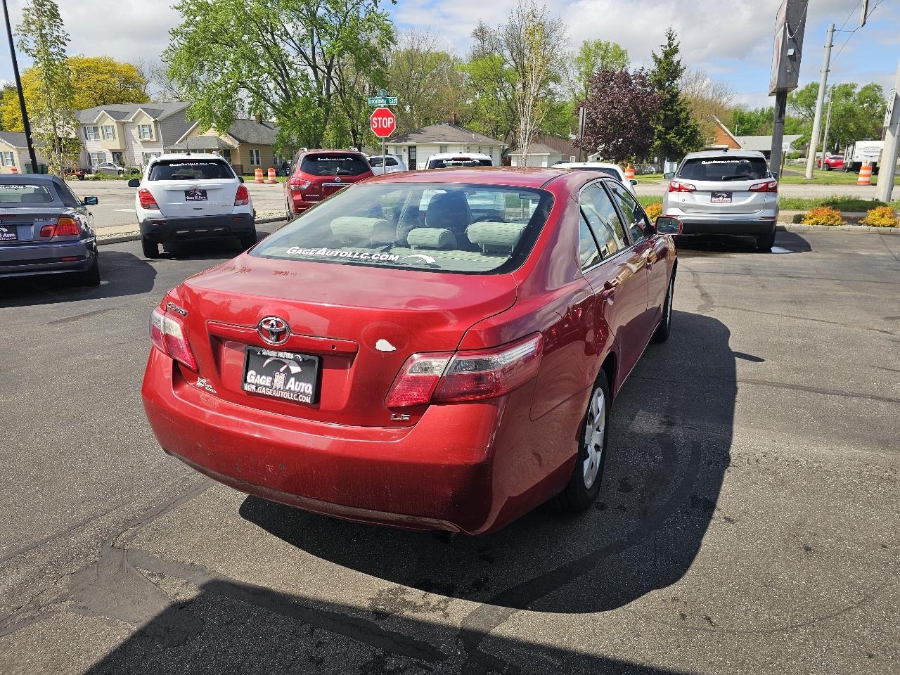 Toyota Camry SE 5-Spd AT 2009