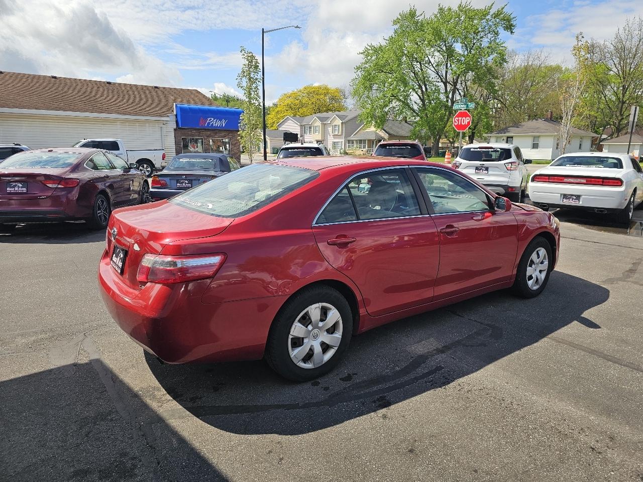 Toyota Camry SE 5-Spd AT 2009