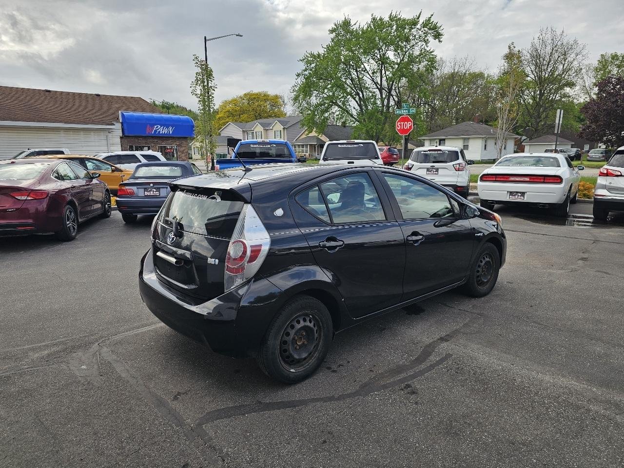 Toyota Prius c  2014
