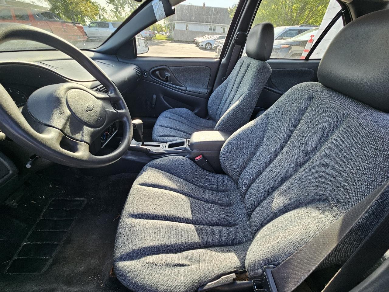 Chevrolet Cavalier Sedan 2004