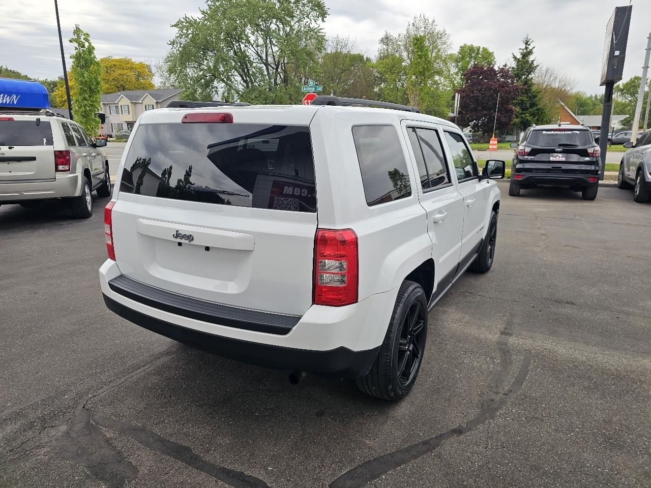 Jeep Patriot Sport 2WD 2016