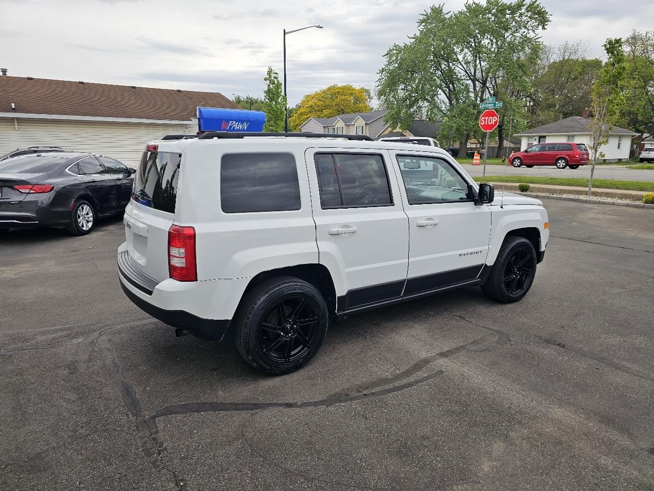 Jeep Patriot Sport 2WD 2016
