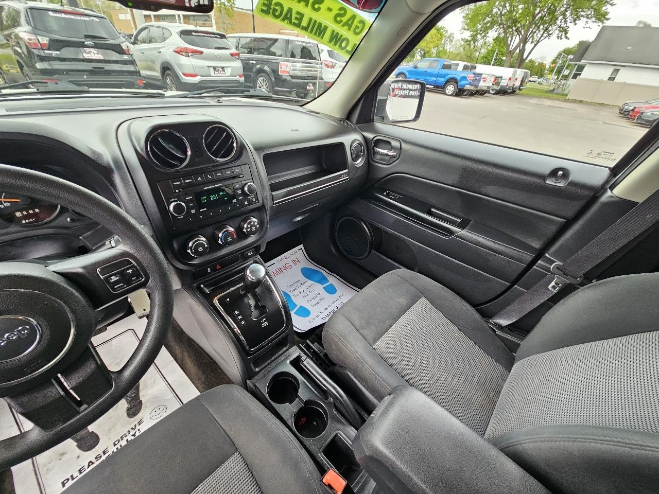 Jeep Patriot Sport 2WD 2016