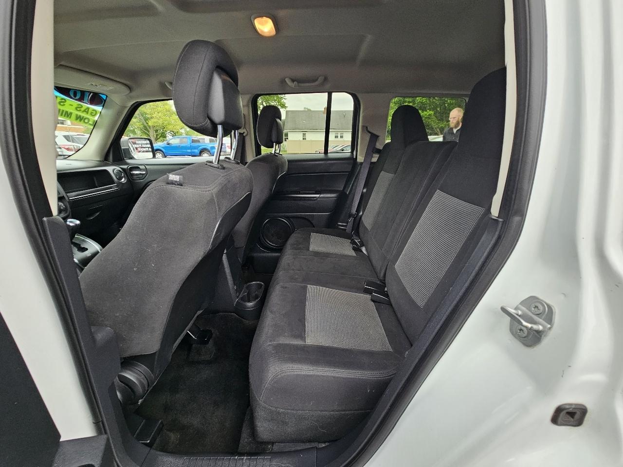 Jeep Patriot Sport 2WD 2016