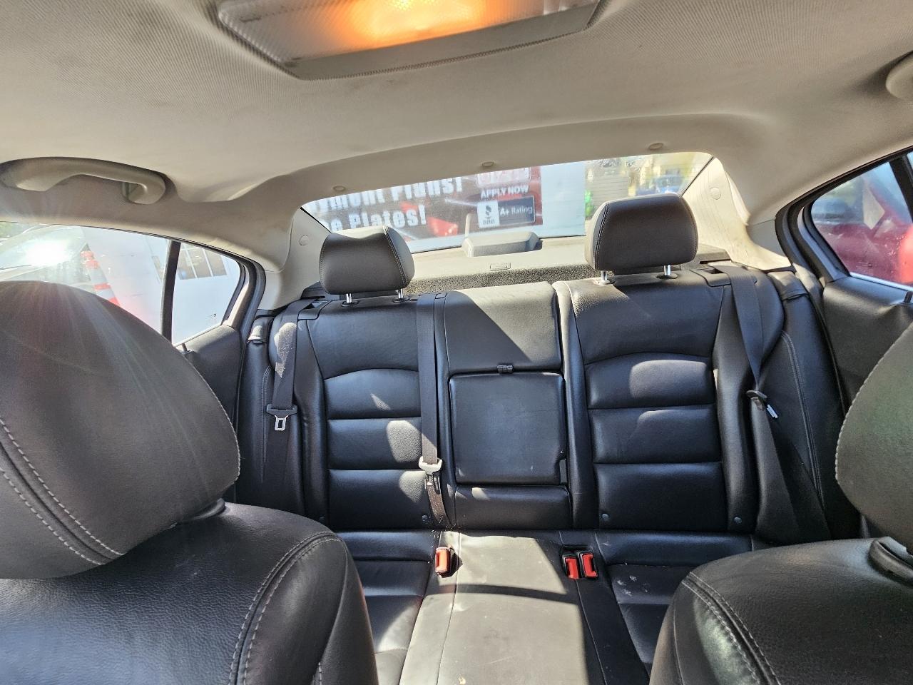 Chevrolet Cruze 2LT Auto 2013