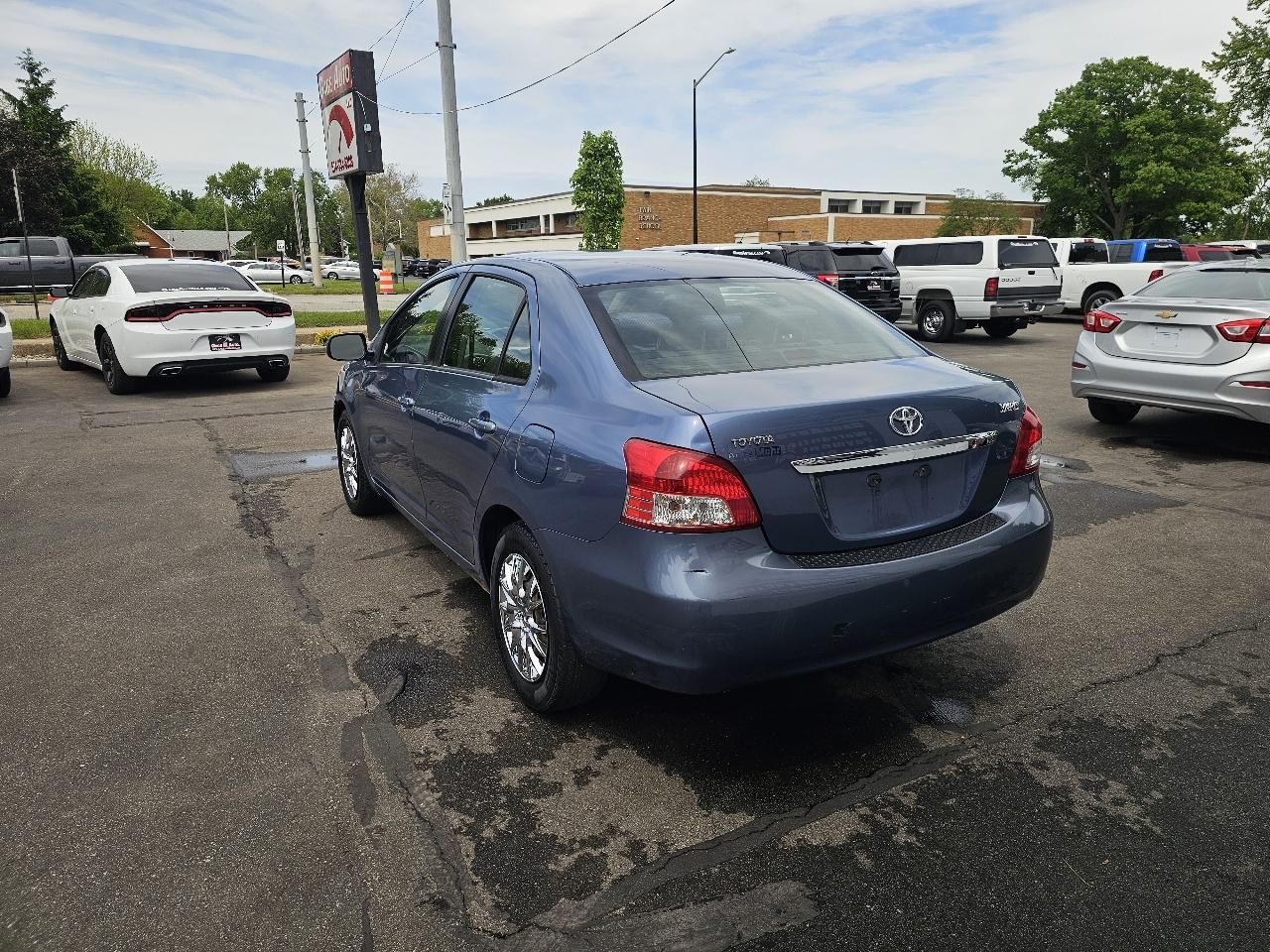 Toyota Yaris Sedan 2008