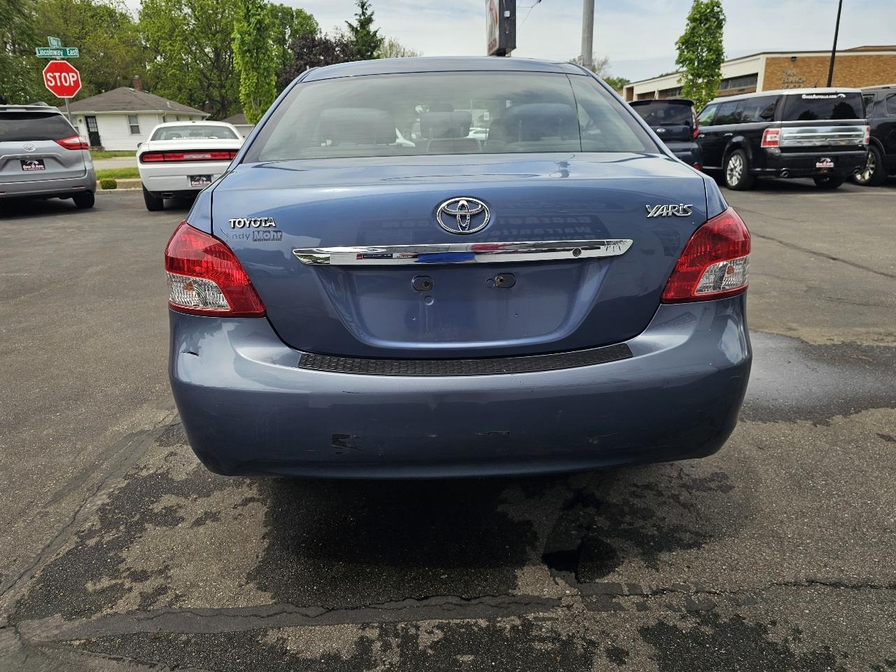 Toyota Yaris Sedan 2008