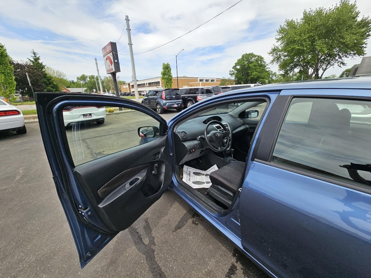 Toyota Yaris Sedan 2008