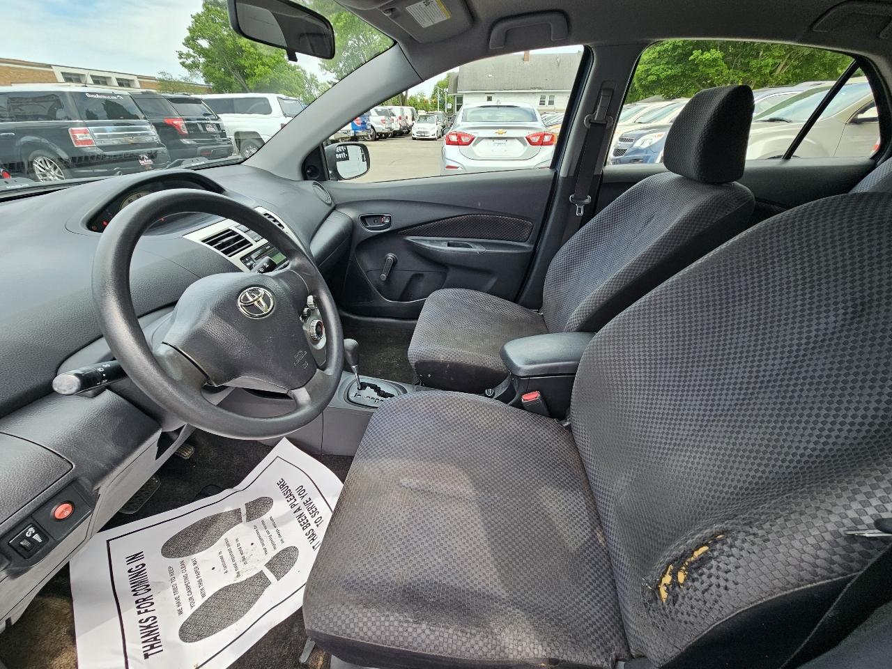Toyota Yaris Sedan 2008