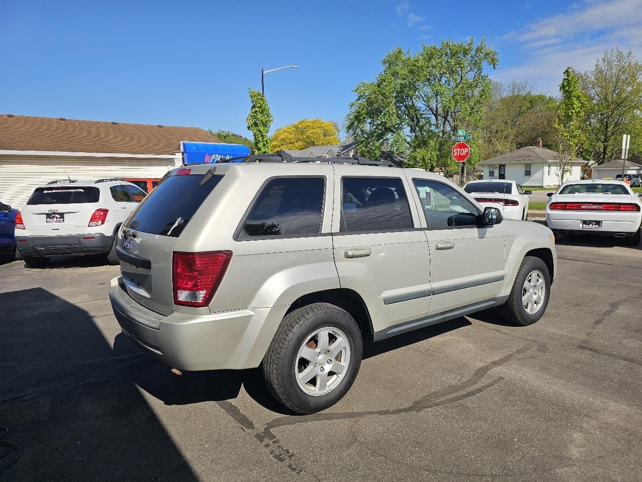 Jeep Grand Cherokee Laredo 4WD 2008
