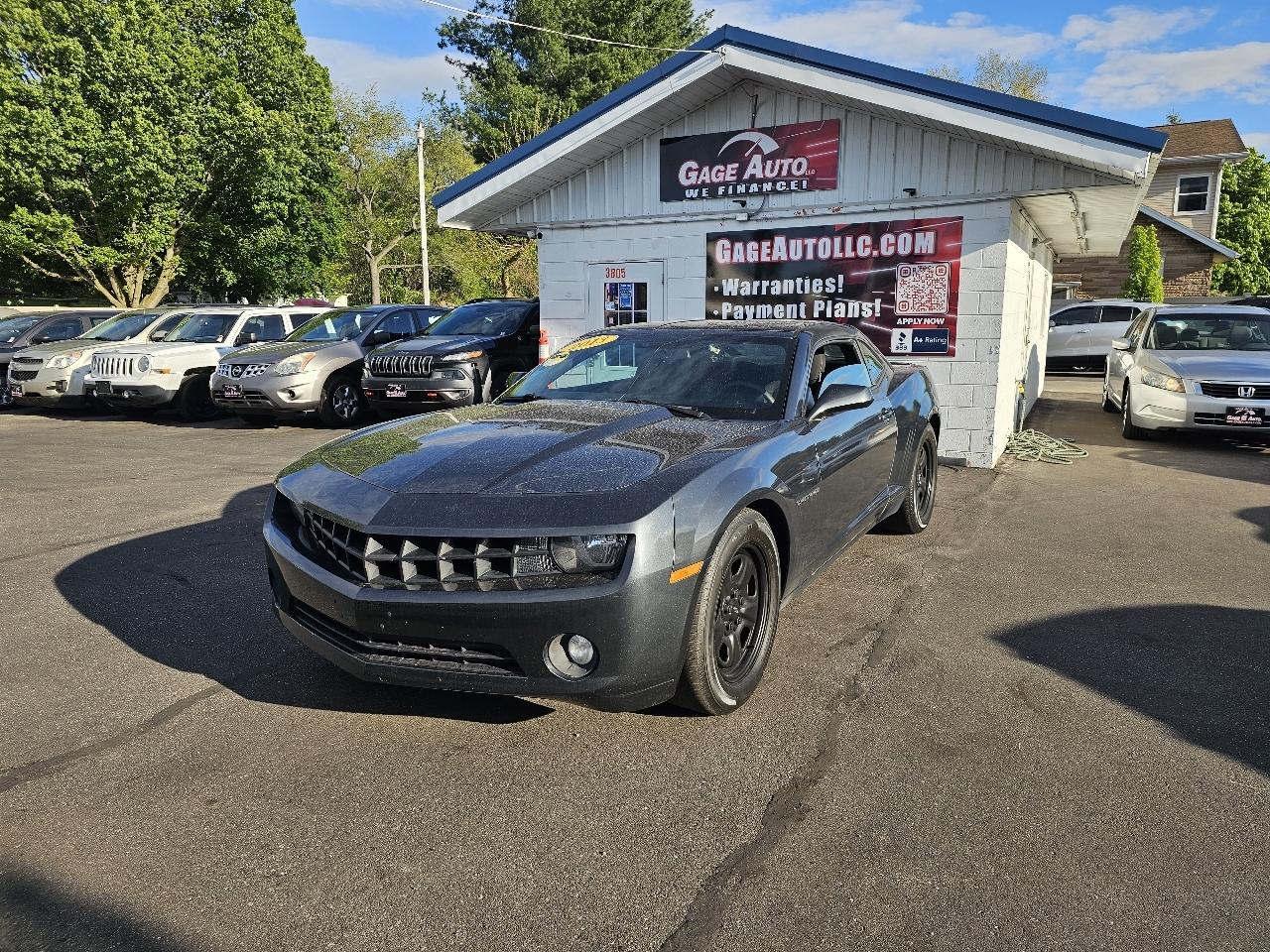 Chevrolet Camaro LS Coupe 2013