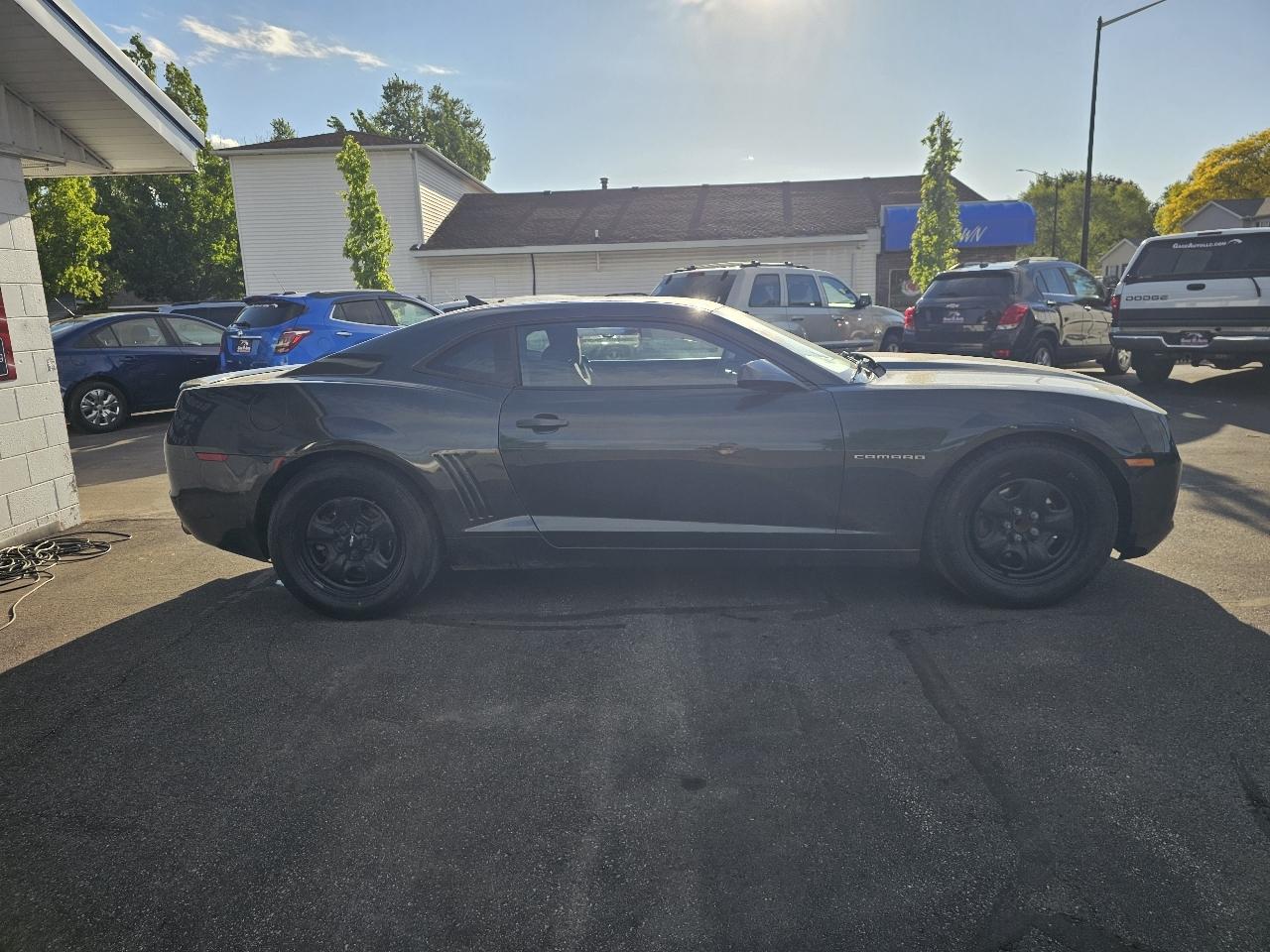 Chevrolet Camaro LS Coupe 2013