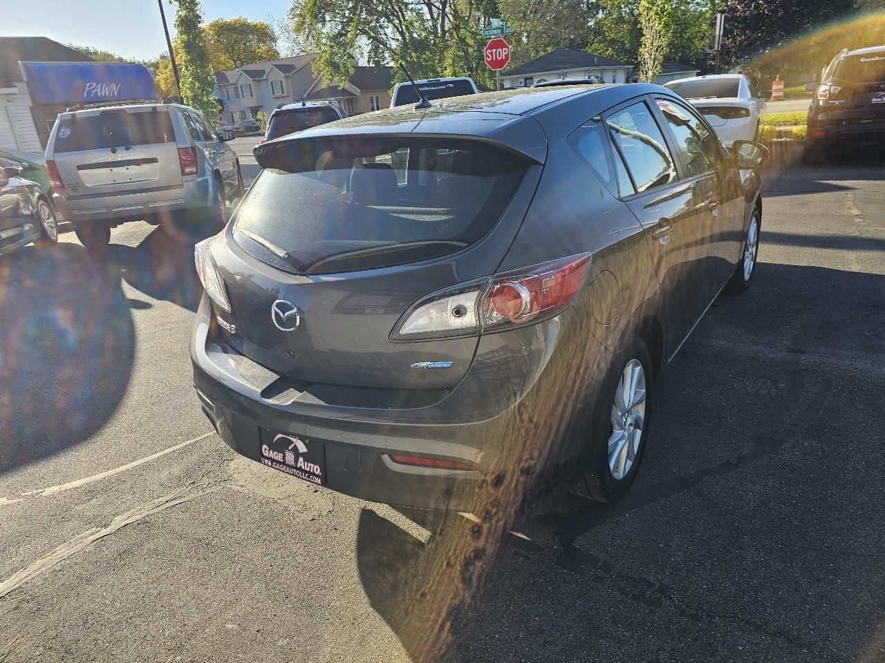 Mazda MAZDA3 i Touring AT 5-Door 2013