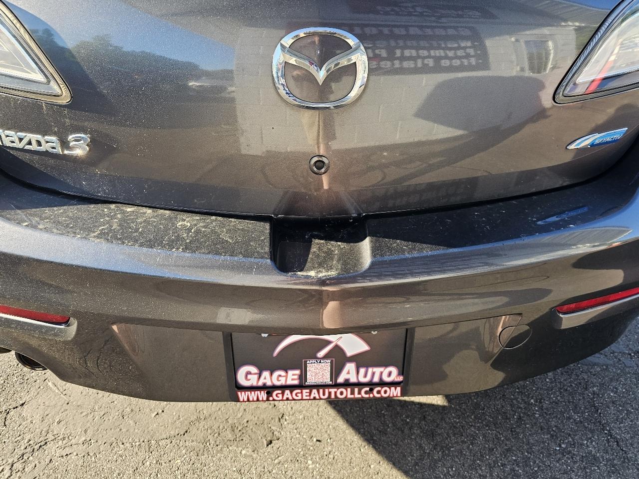 Mazda MAZDA3 i Touring AT 5-Door 2013