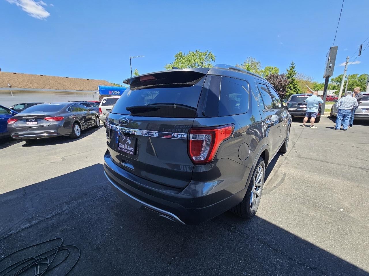 Ford Explorer Limited FWD 2016