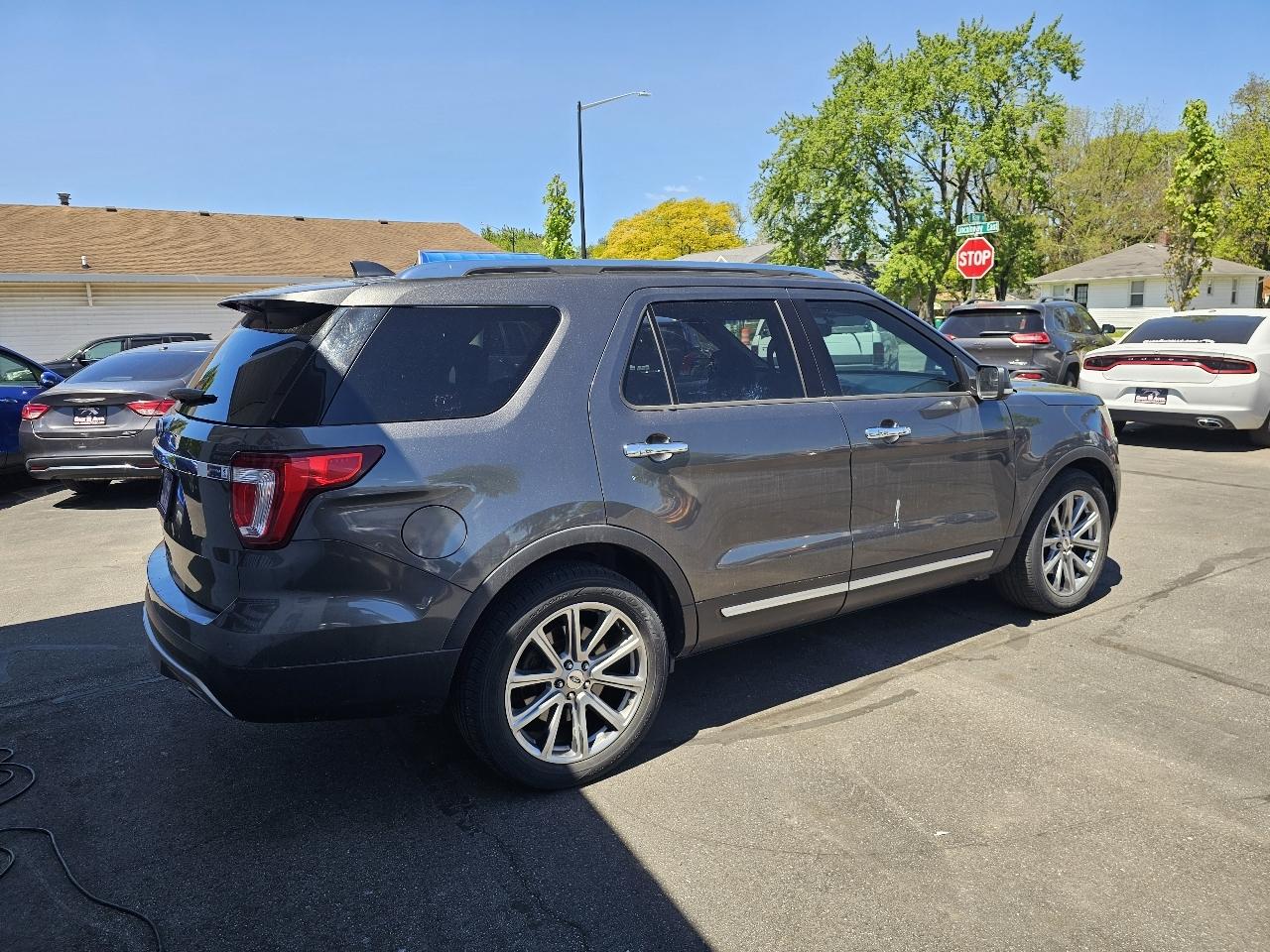 Ford Explorer Limited FWD 2016