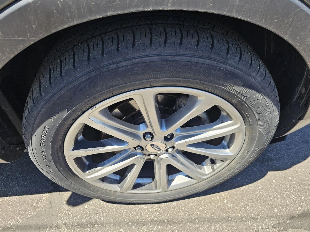 Ford Explorer Limited FWD 2016