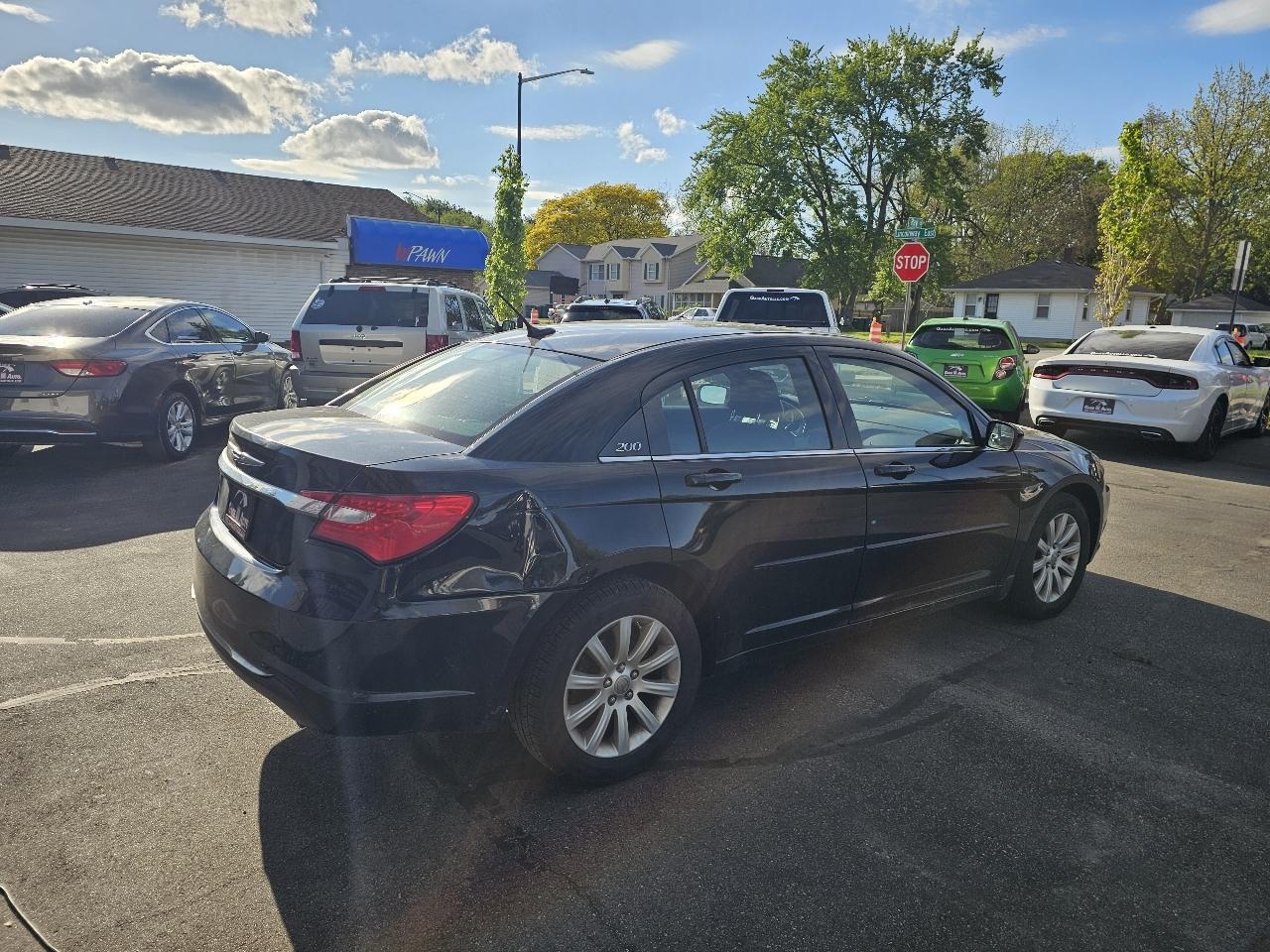 Chrysler 200 Touring 2013