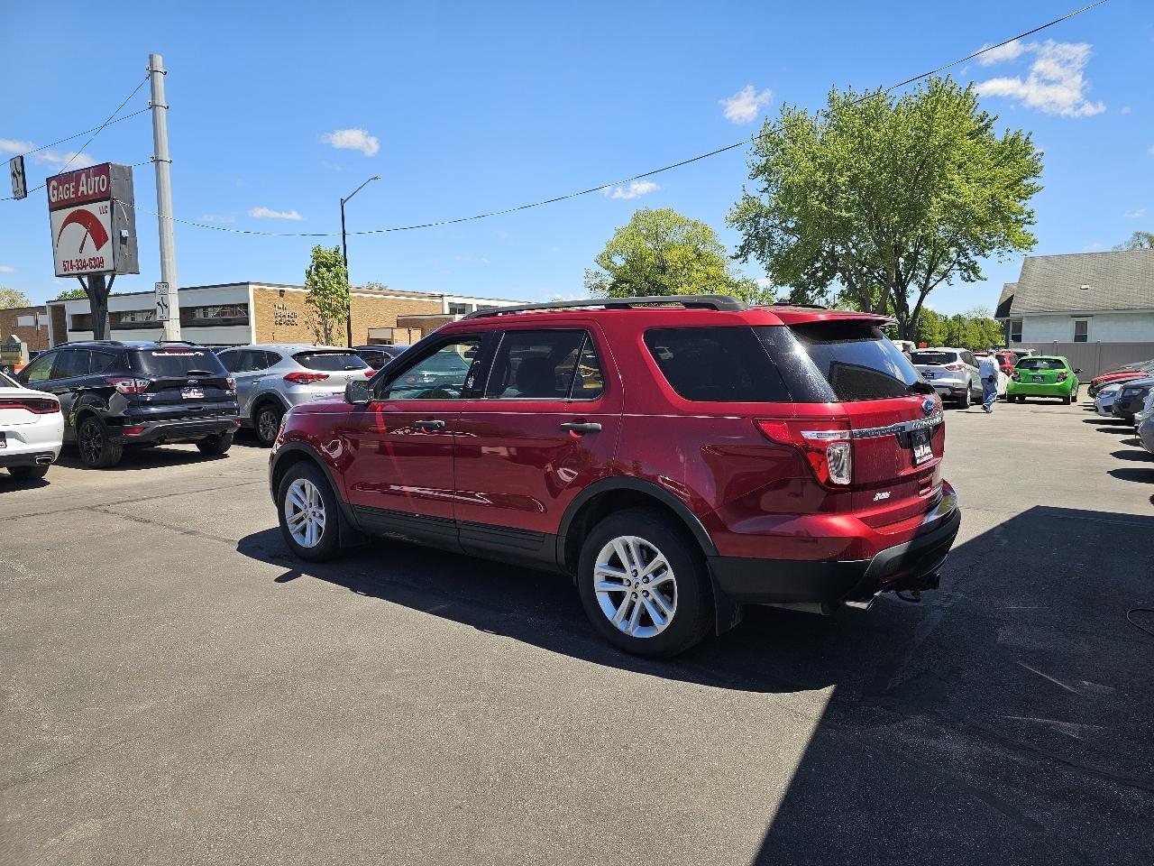 Ford Explorer Base 4WD 2015