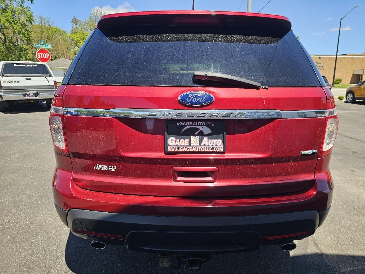 Ford Explorer Base 4WD 2015