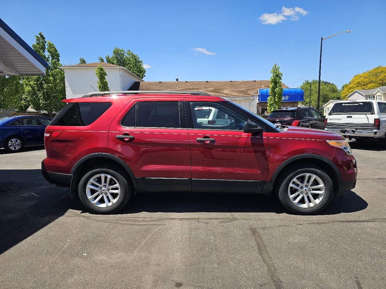 Ford Explorer Base 4WD 2015